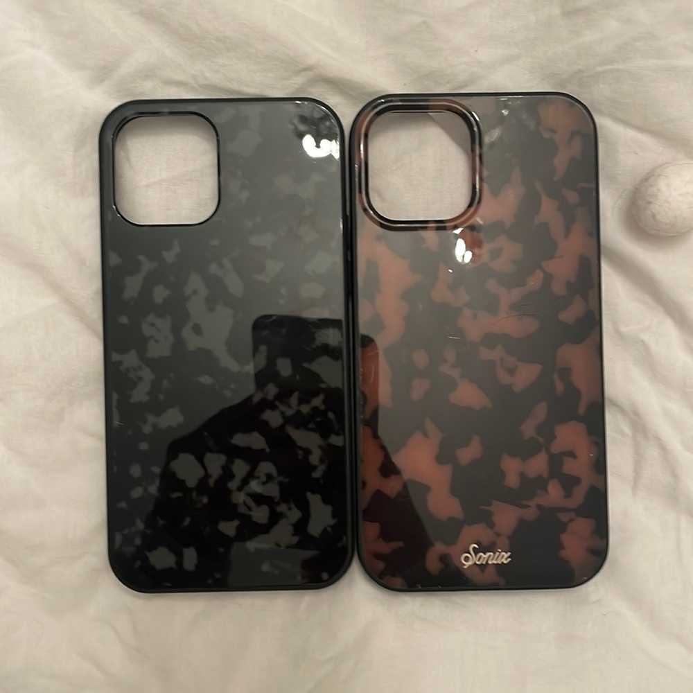 iPhone 12 phone cases. (2 pack)